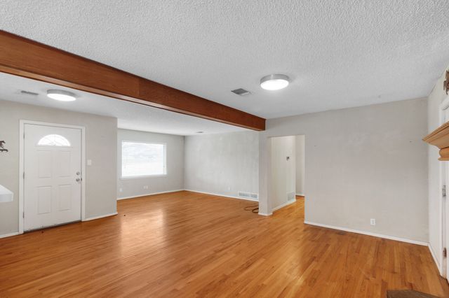 1957 S Westmoreland, Glenn Heights, TX 75154