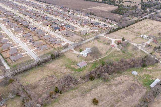 1957 S Westmoreland, Glenn Heights, TX 75154