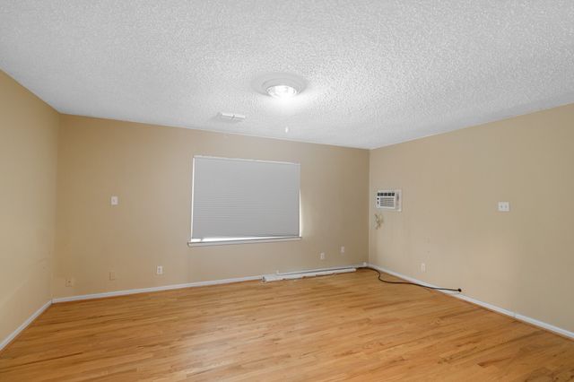 1957 S Westmoreland, Glenn Heights, TX 75154