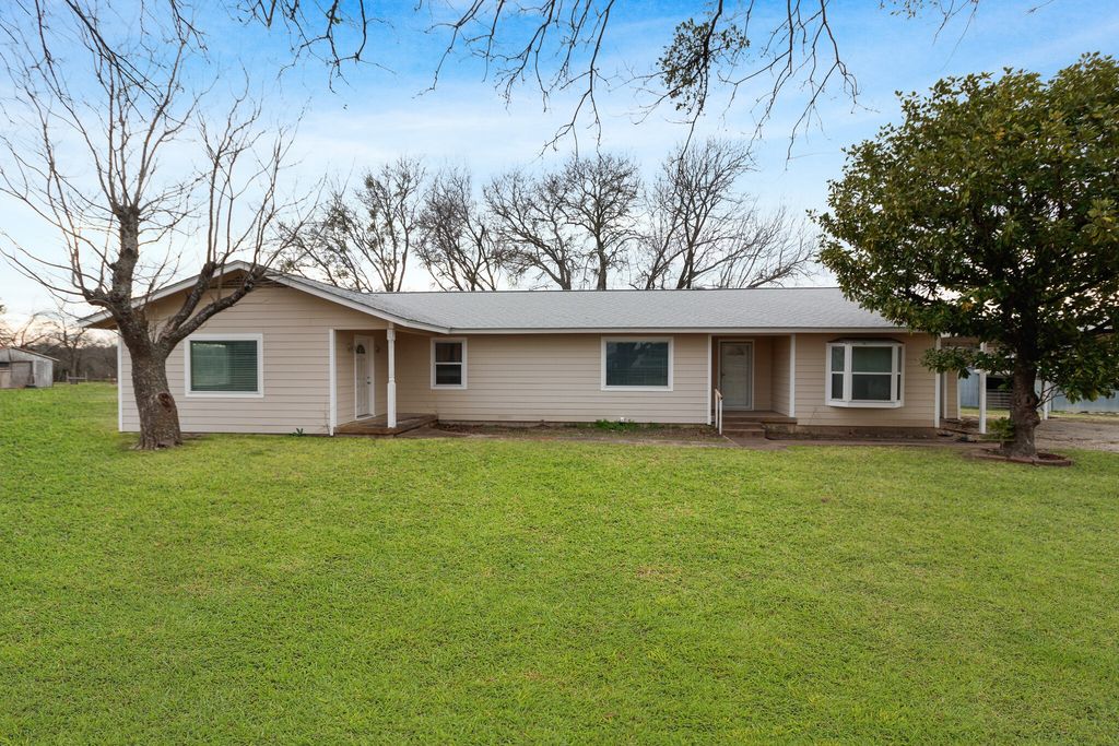 1957 S Westmoreland, Glenn Heights, TX 75154