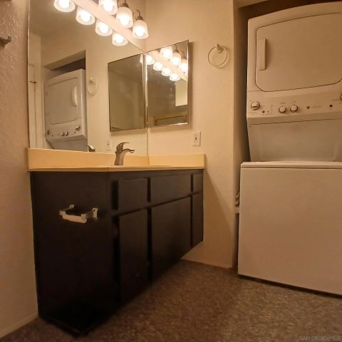3140 Midway 301, San Diego, CA 92110