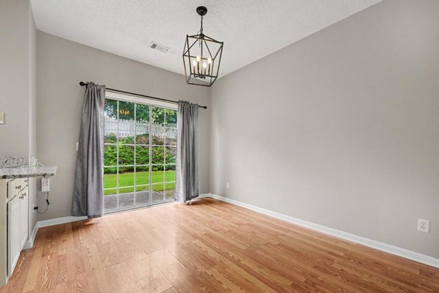 1732 Stanwood Drive NW, Kennesaw, GA 30152