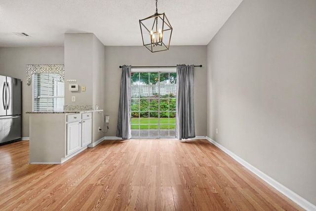 1732 Stanwood Drive NW, Kennesaw, GA 30152