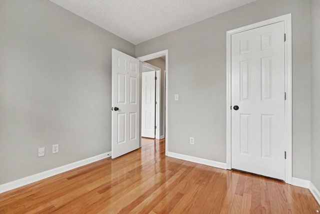 1732 Stanwood Drive NW, Kennesaw, GA 30152