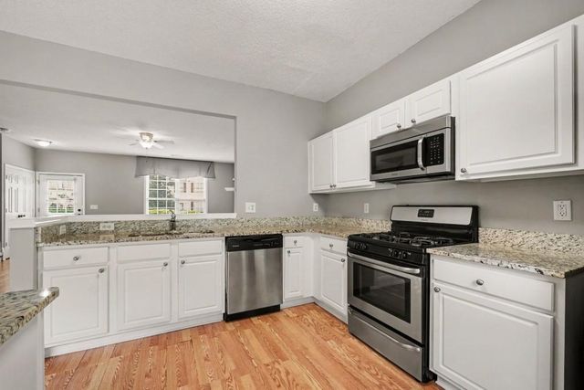 1732 Stanwood Drive NW, Kennesaw, GA 30152