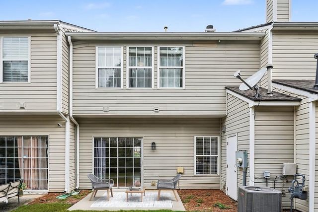 1732 Stanwood Drive NW, Kennesaw, GA 30152