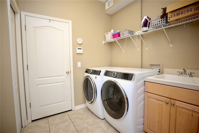2410 TEA OLIVE TERRACE, Valrico, FL 33594
