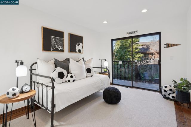 70 Exeter Ln, Pleasant Hill, CA 94523