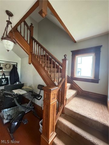 221 Oakwood Avenue, Marietta, OH 45750