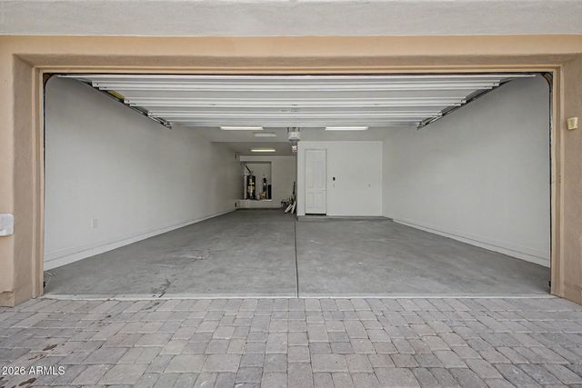 2009 W GLORIA Lane, Phoenix, AZ 85085