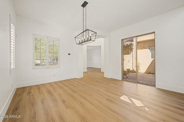 2009 W GLORIA Lane, Phoenix, AZ 85085