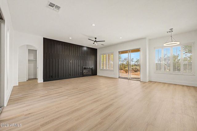 2009 W GLORIA Lane, Phoenix, AZ 85085