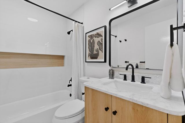 315 S Lake Vista, Highland Village, TX 75077