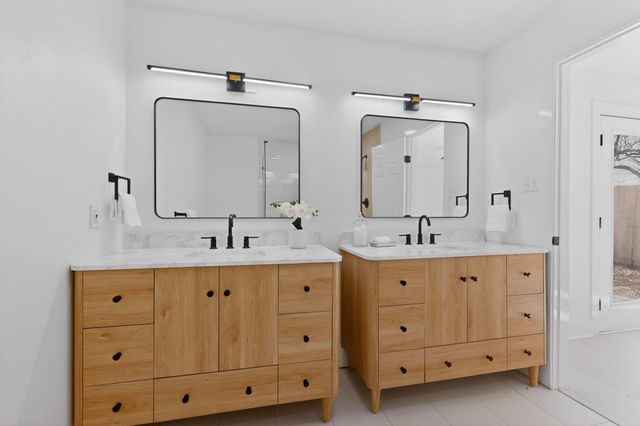 315 S Lake Vista, Highland Village, TX 75077