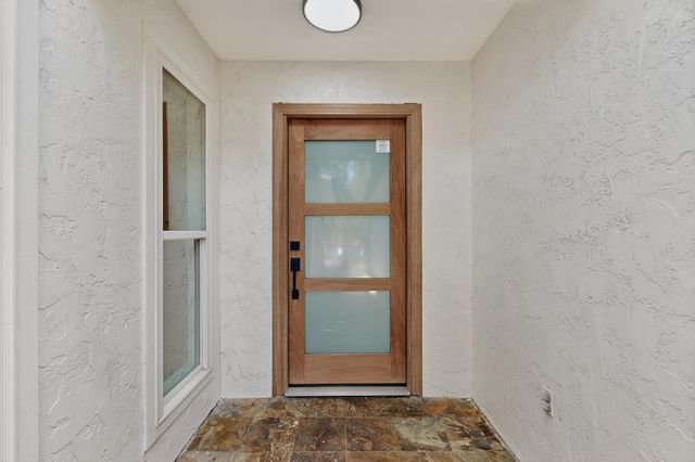 315 S Lake Vista, Highland Village, TX 75077