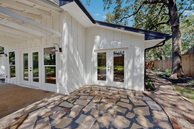 315 S Lake Vista, Highland Village, TX 75077