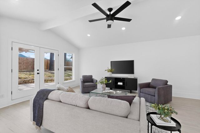 315 S Lake Vista, Highland Village, TX 75077