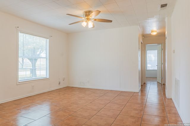 178 Howle, San Antonio, TX 78223