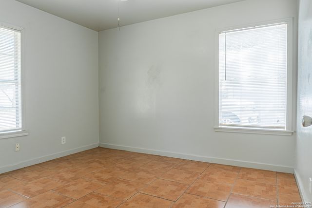 178 Howle, San Antonio, TX 78223