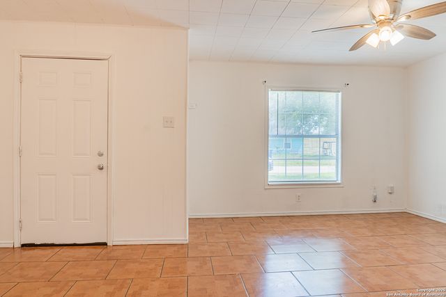 178 Howle, San Antonio, TX 78223