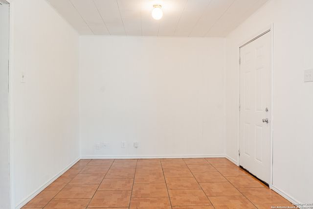 178 Howle, San Antonio, TX 78223
