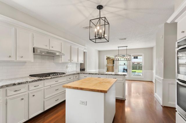 9306 Stockport Drive, Spring, TX 77379