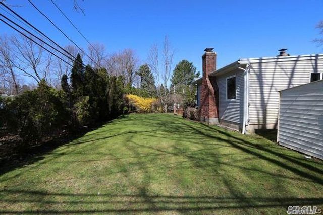 46 Marian Lane, Jericho, NY 11753