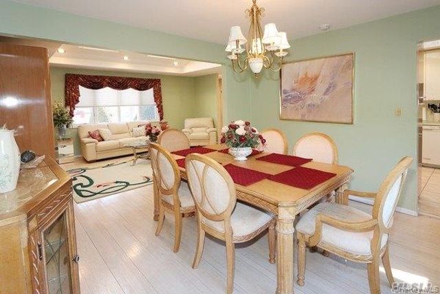 46 Marian Lane, Jericho, NY 11753
