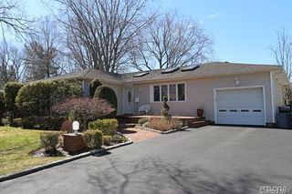 46 Marian Lane, Jericho, NY 11753