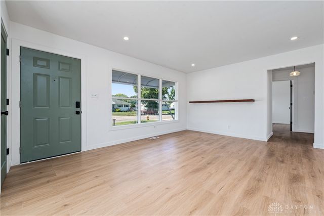 320 Spinning Road, Dayton, OH 45431