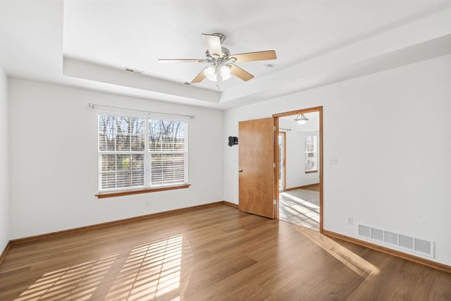 5104 SANDSTONE DR, Columbia, MO 65202