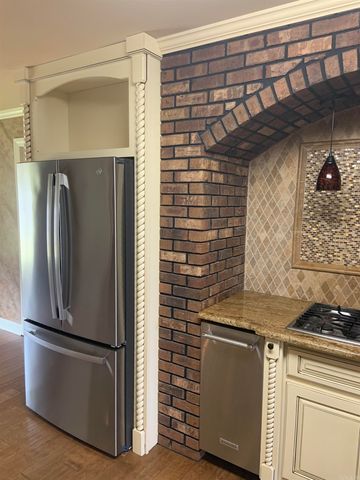 1901 Marlanita Dr., Paragould, AR 72450