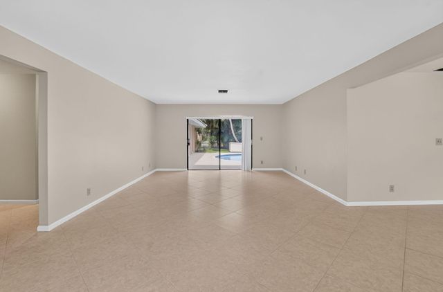 4441 SAINT ANDREWS Drive, Boynton Beach, FL 33436