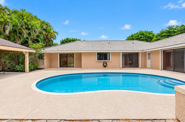 4441 SAINT ANDREWS Drive, Boynton Beach, FL 33436