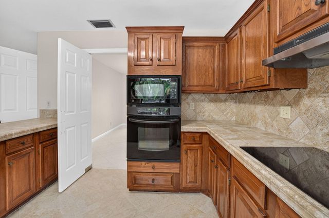 4441 SAINT ANDREWS Drive, Boynton Beach, FL 33436