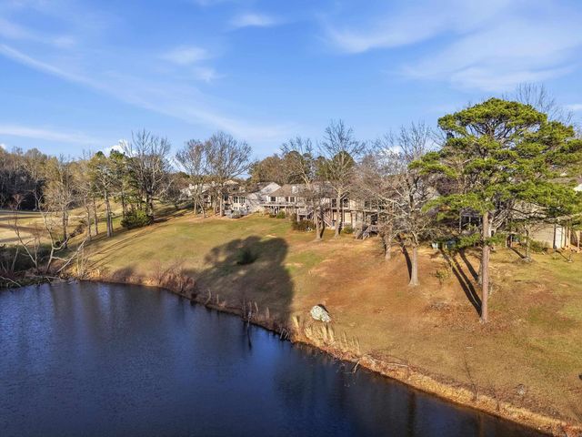 601 Woodlawn Dr Apt 20, Fairfield Bay, AR 72088