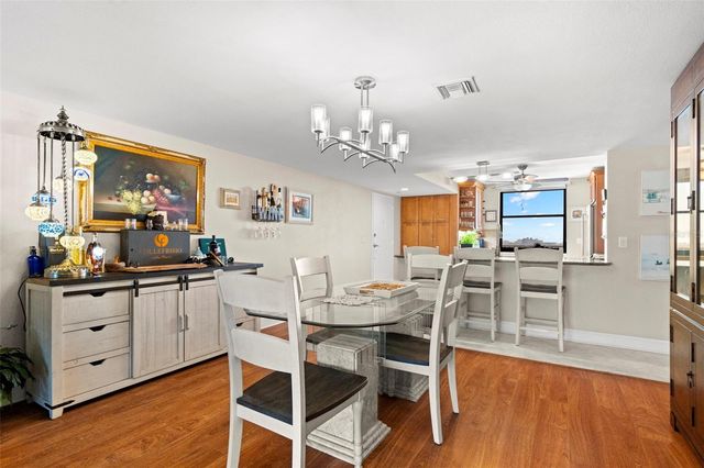 7300 SUN ISLAND DRIVE S 1103, St Petersburg, FL 33707