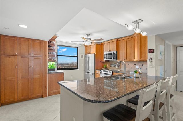 7300 SUN ISLAND DRIVE S 1103, St Petersburg, FL 33707