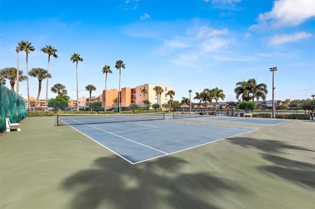 7300 SUN ISLAND DRIVE S 1103, St Petersburg, FL 33707