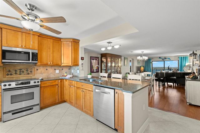 7300 SUN ISLAND DRIVE S 1103, St Petersburg, FL 33707