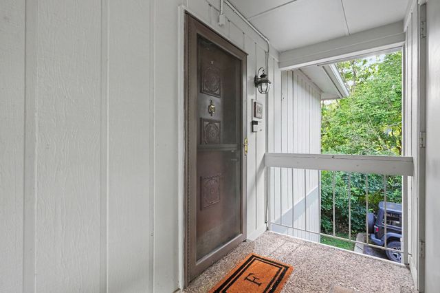 21 Vaughns Gap Rd Apt 149, Nashville, TN 37205