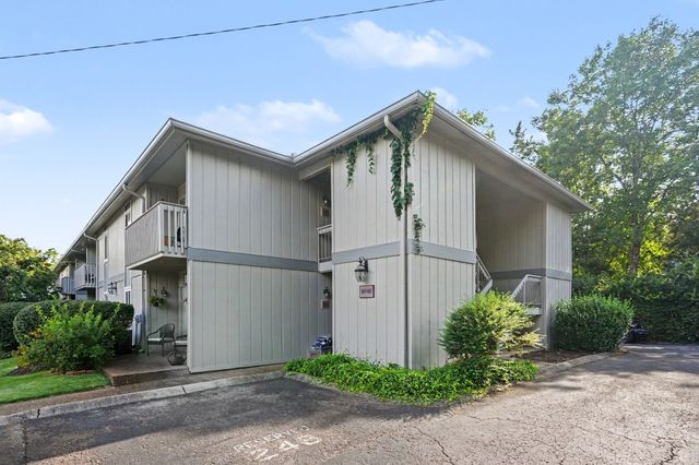 21 Vaughns Gap Rd Apt 149, Nashville, TN 37205