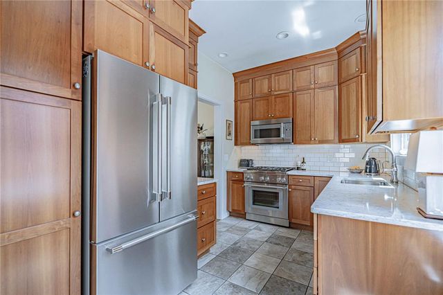 449 Linden Street, Bethlehem City, PA 18018