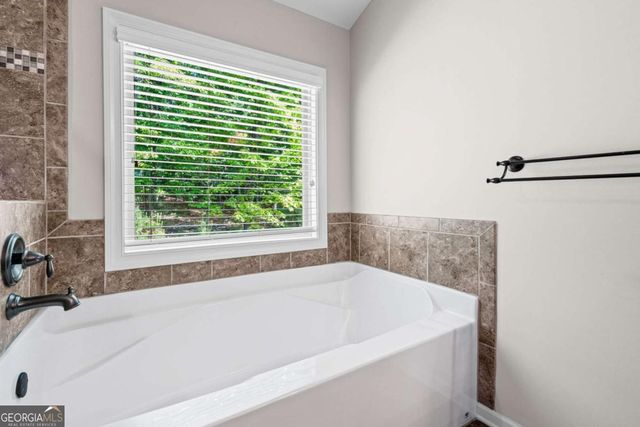 8815 Ellesmere Drive, Cumming, GA 30041