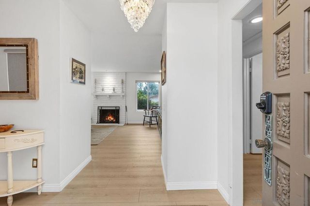 115 Vallarta Ct, Solana Beach, CA 92075