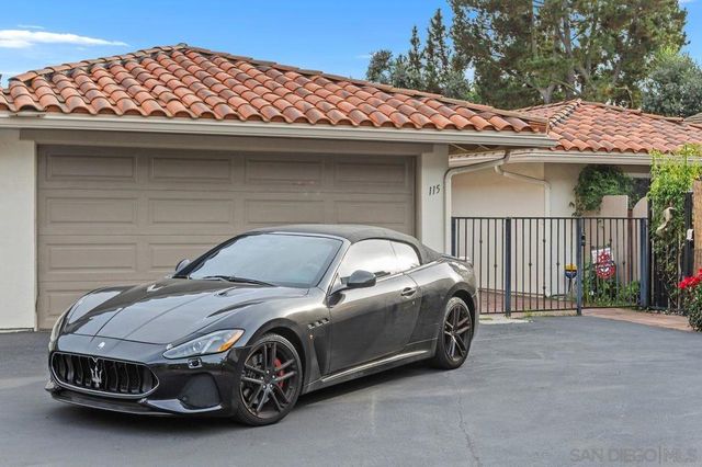 115 Vallarta Ct, Solana Beach, CA 92075