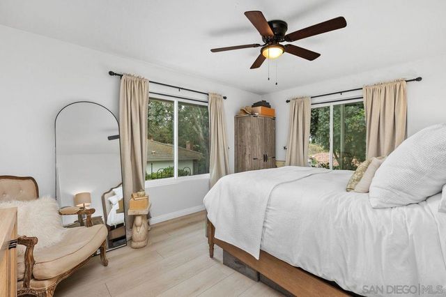 115 Vallarta Ct, Solana Beach, CA 92075