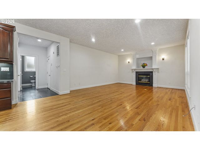 8118 Se 138TH Dr, Portland, OR 97236