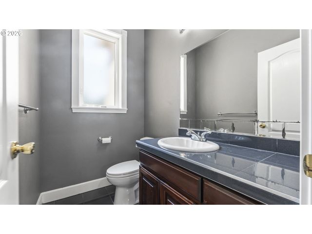 8118 Se 138TH Dr, Portland, OR 97236