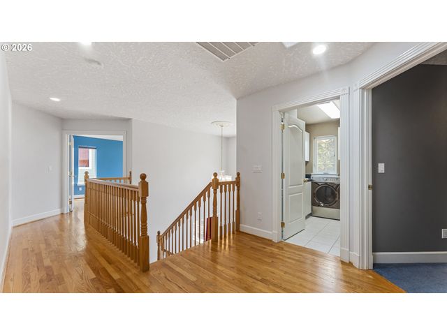 8118 Se 138TH Dr, Portland, OR 97236